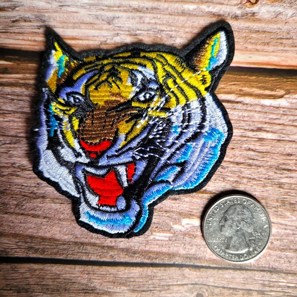 3/13$  Vintage Roar Tiger 80's Embroidered Iron on Patch Pick - Picture 2 of 2
